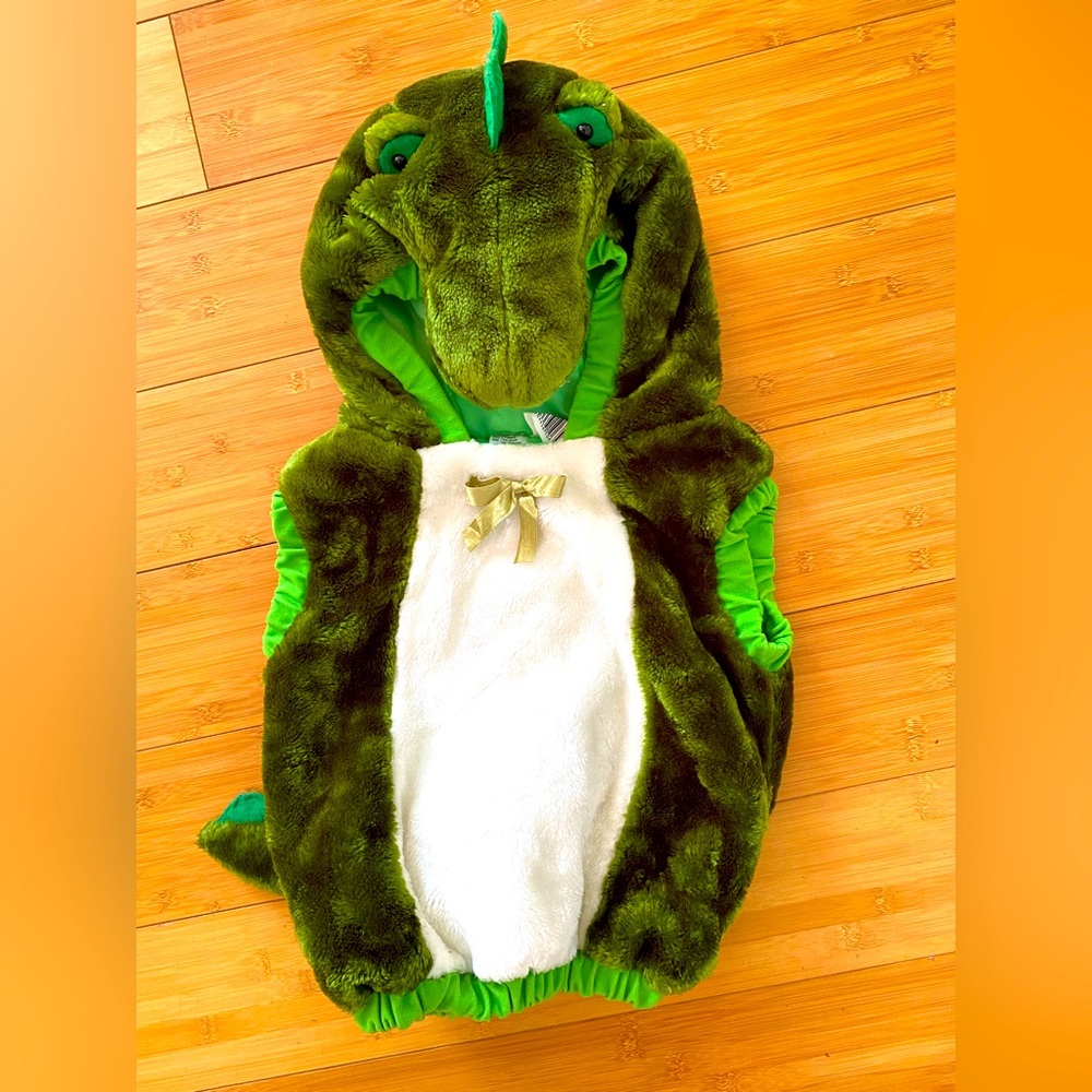 Toddler alligator costume size 18 months